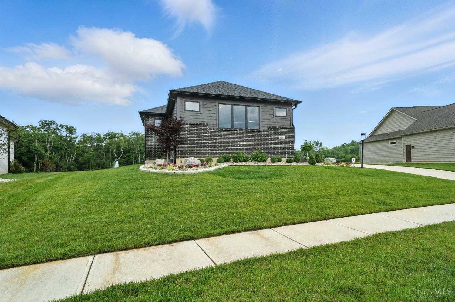 Property Photo: 1241 Normandy Rue OH 45458