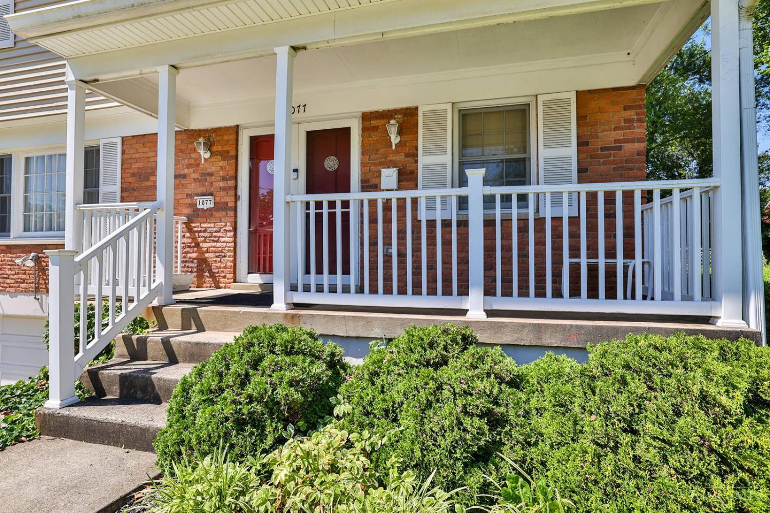 Property Photo: 1077 Meadowind Court OH 45231