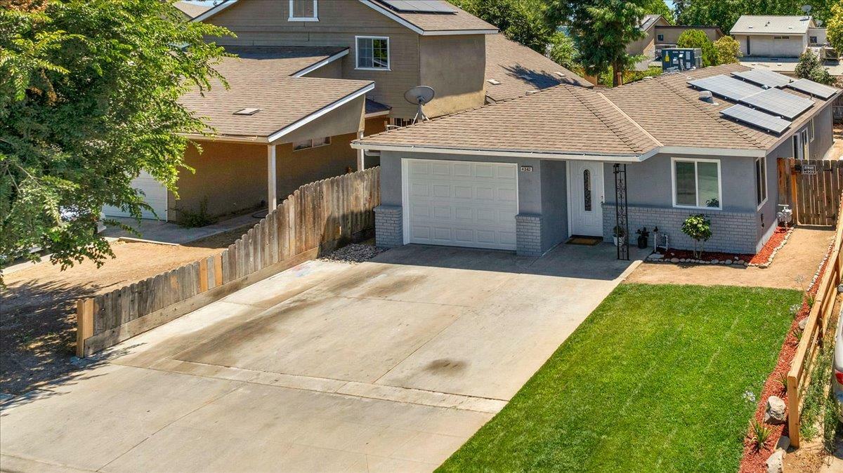 Property Photo: 4343 W Princeton Avenue CA 93722