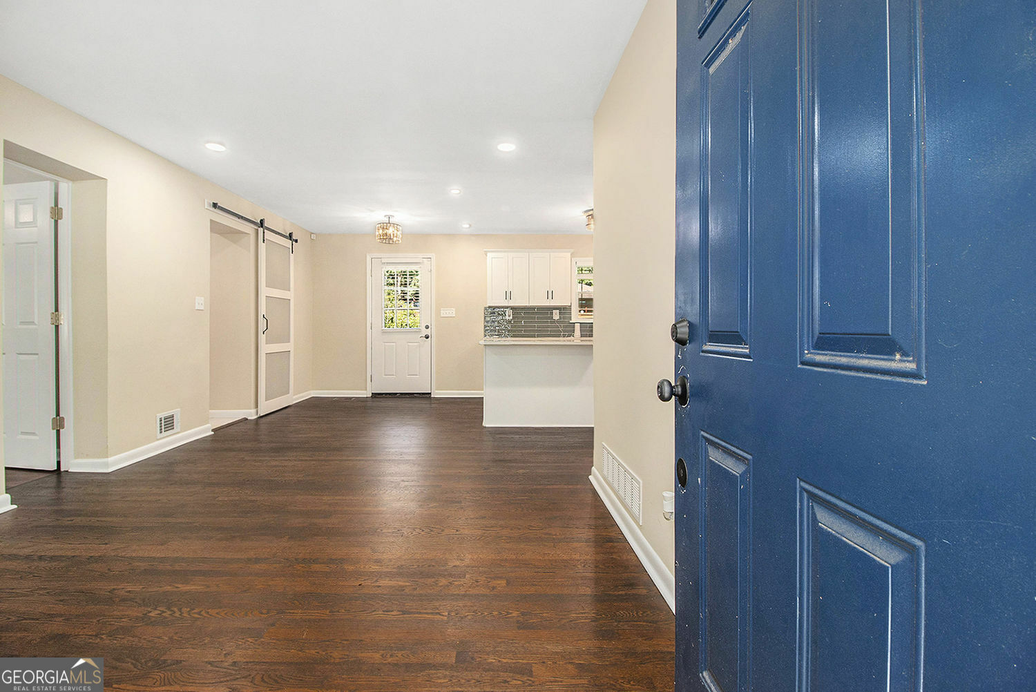 Property Photo: 1975 Glenmar Drive GA 30032