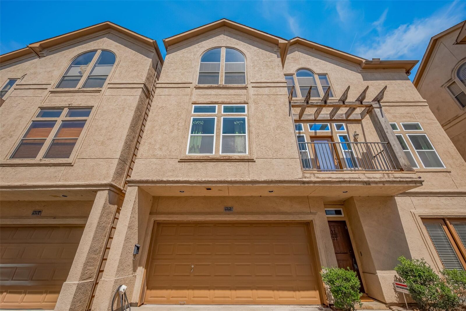 Property Photo:  2121 Harold Street B  TX 77098 