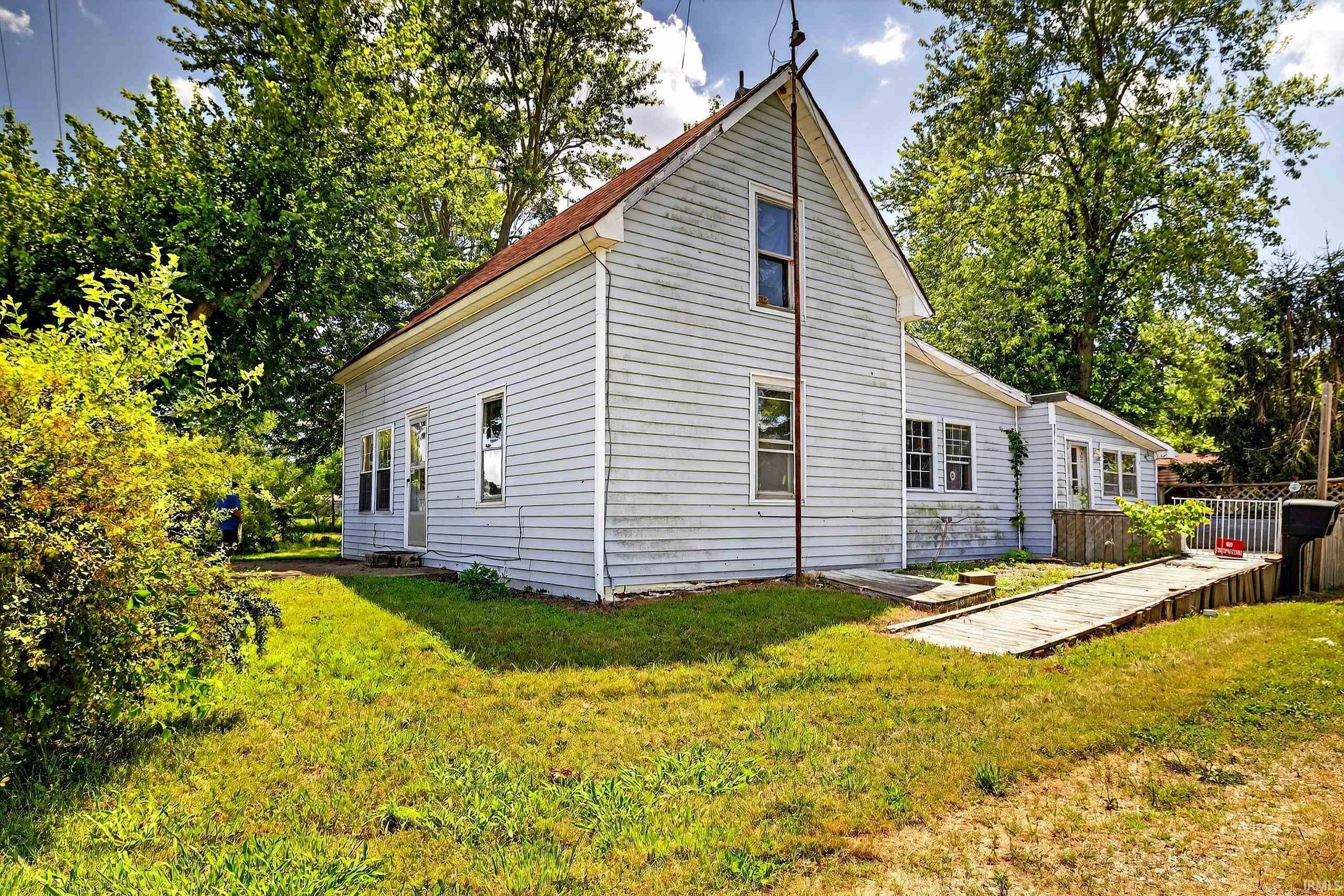 Property Photo: 5508 S State Road 59 Highway IN 47841