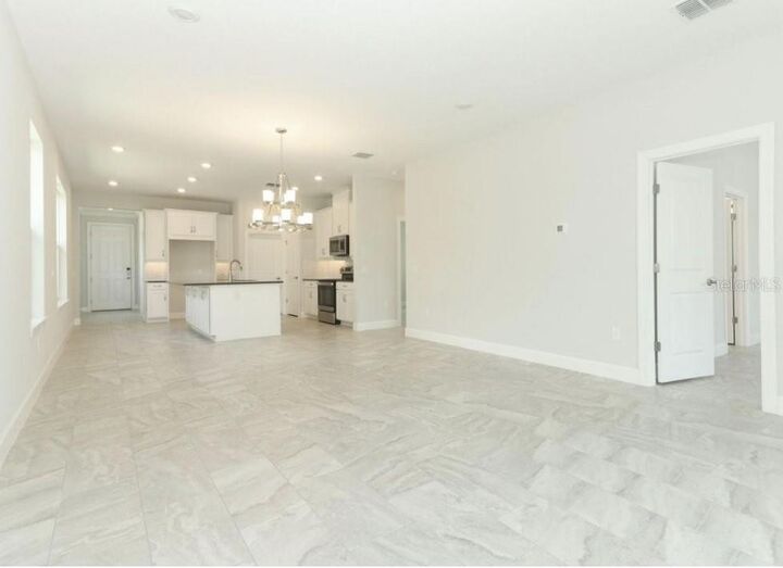 Property Photo: 1328 Lombardi Court FL 34759