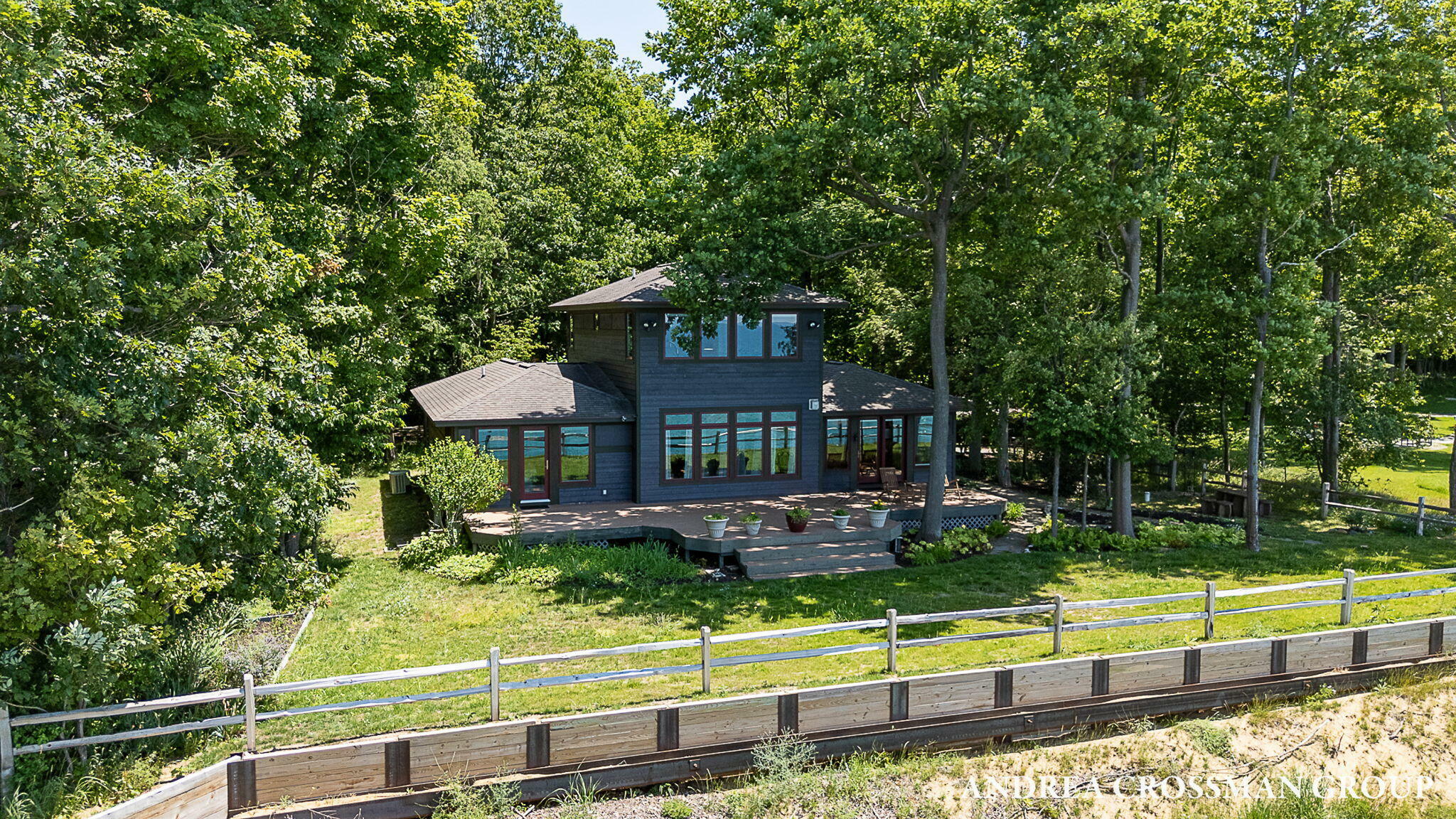 Property Photo: 1228 Shore Crest Drive MI 49090