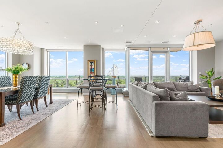Property Photo:  3209 Galleria 1108  MN 55435 