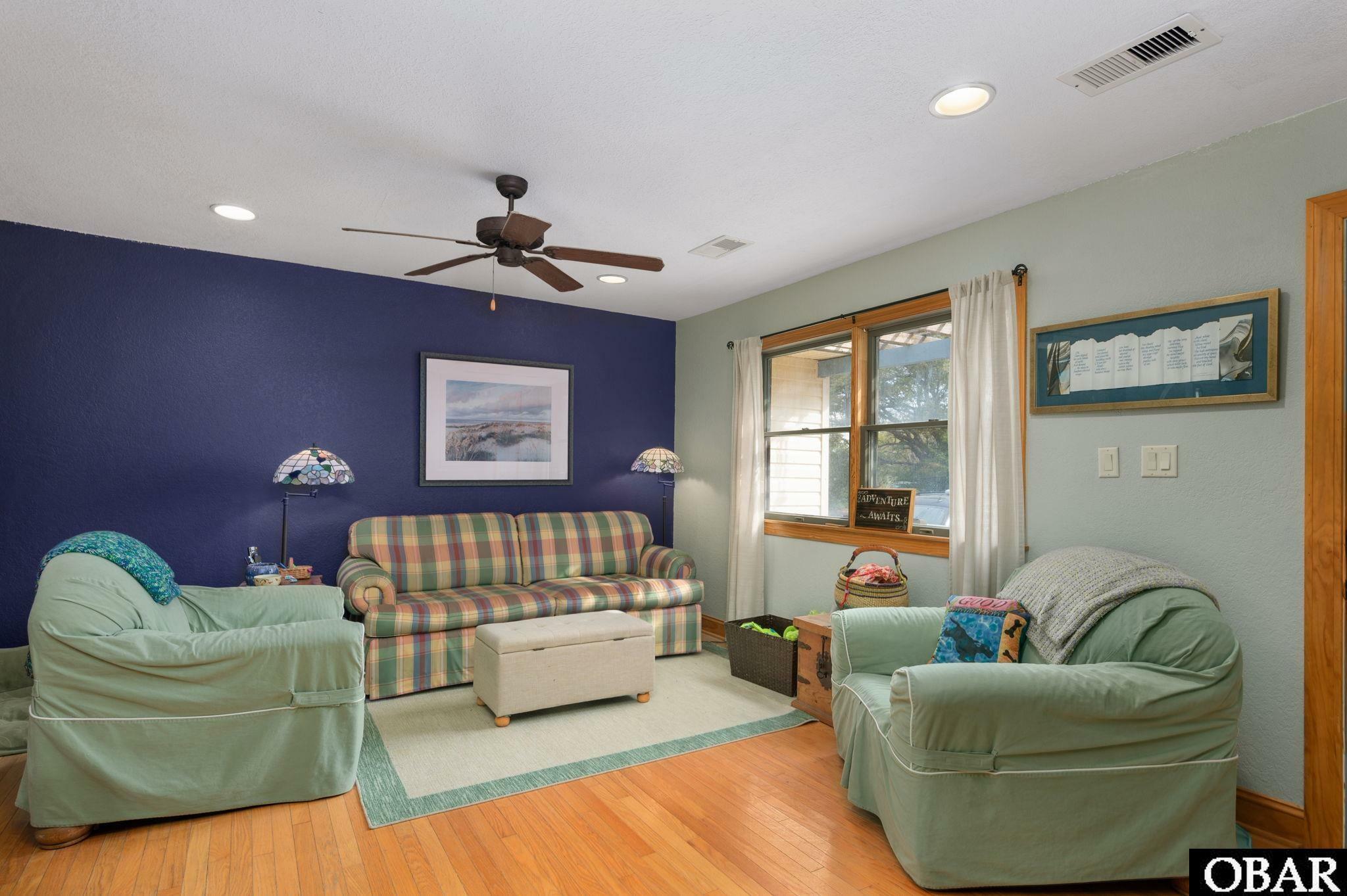 Property Photo: 328 Canal Drive NC 27948