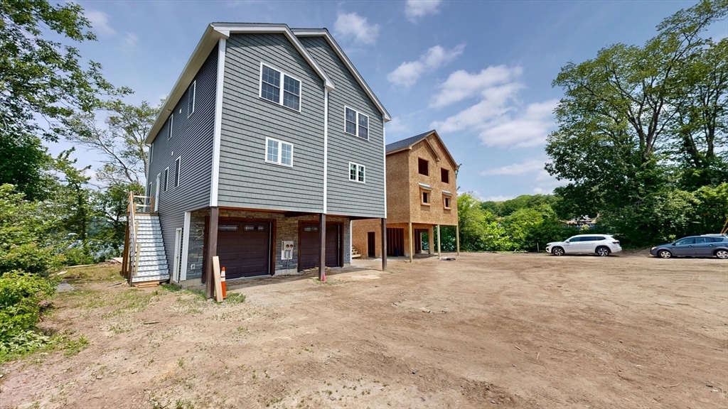 Property Photo:  40 Hastings Avenue  MA 01606 
