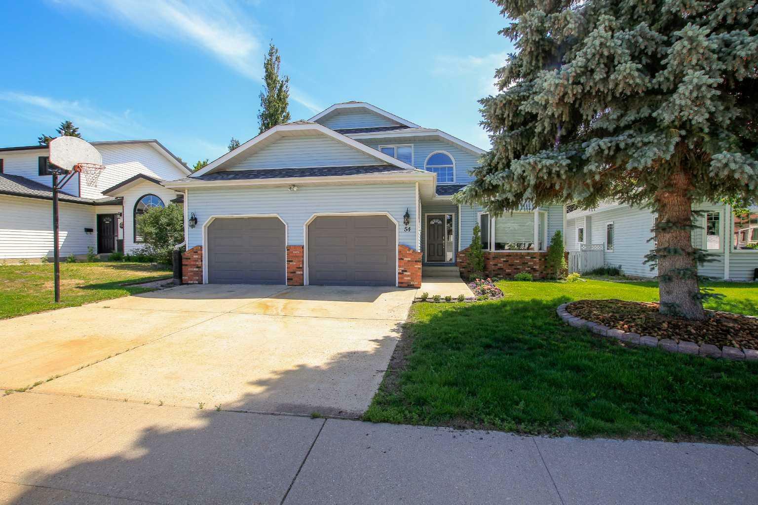 54 Denovan Crescent  Red Deer AB T4R 1W2 photo
