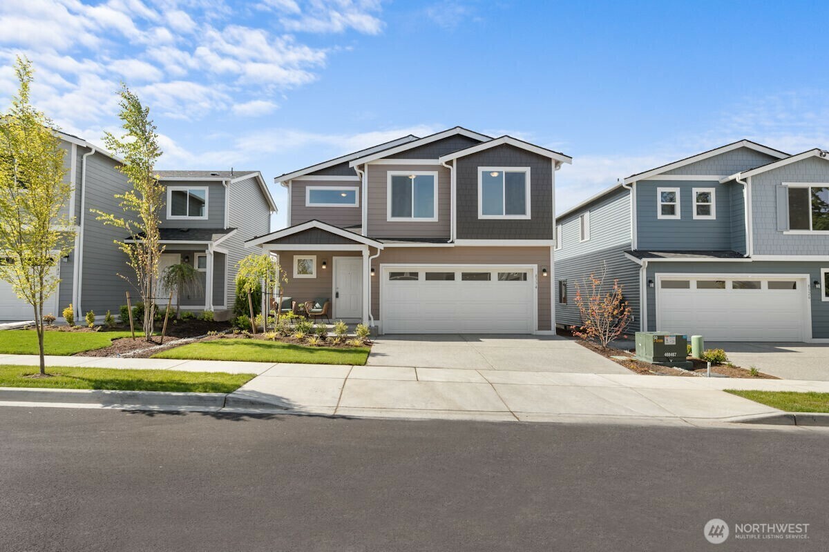 Property Photo:  8334  32nd Place NE  WA 98270 
