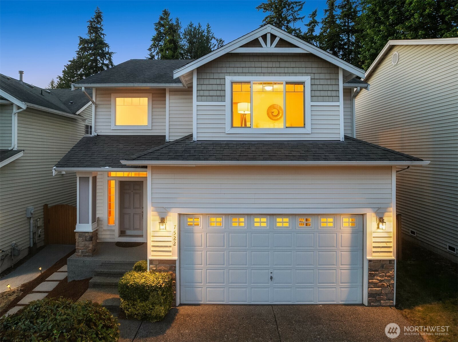 Property Photo:  7522 NE 204th Place  WA 98028 
