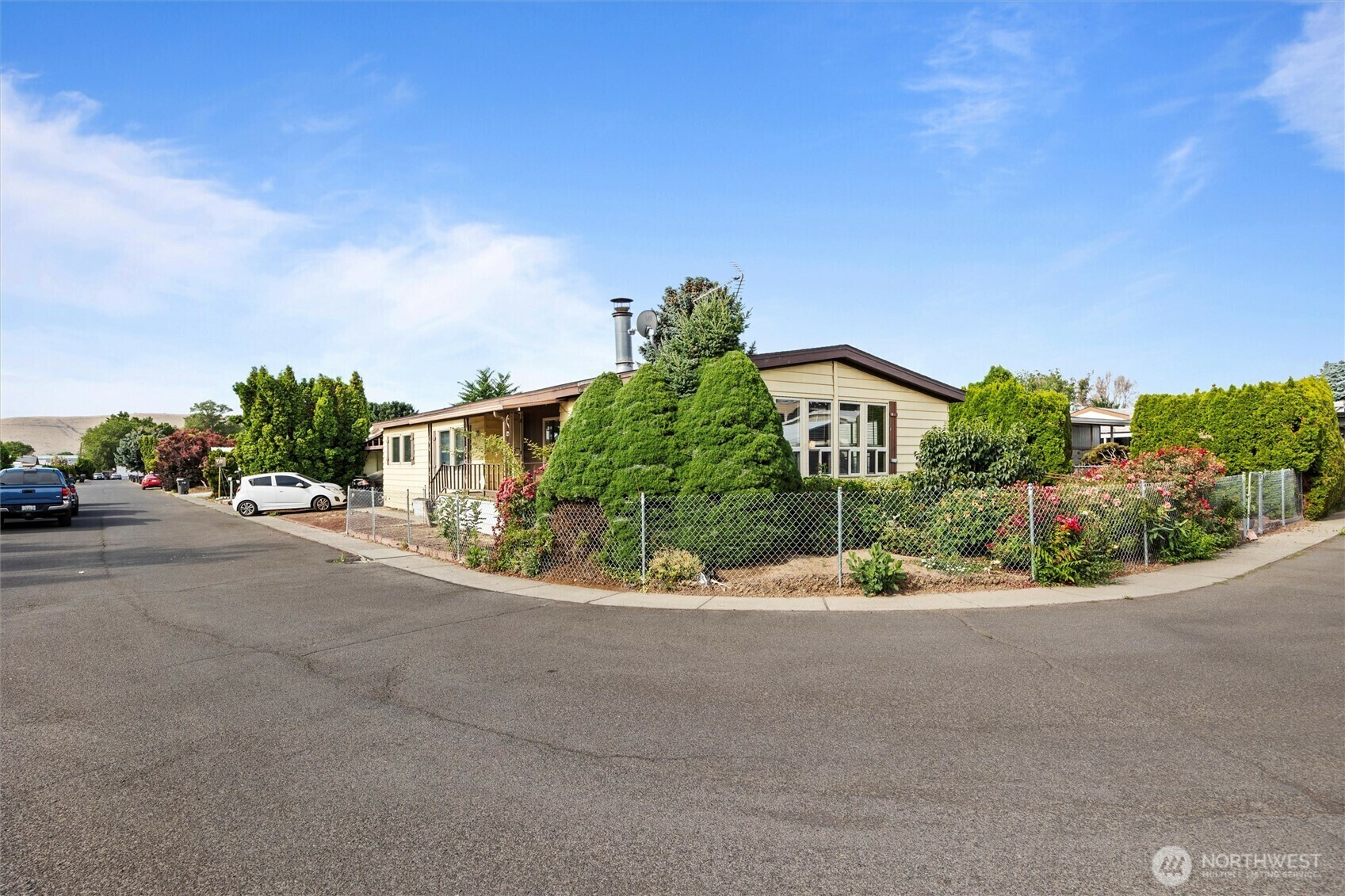 105 W Washington Avenue 36  Yakima WA 98903 photo