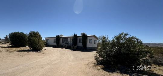 Property Photo: 1828 E Radar CA 93555