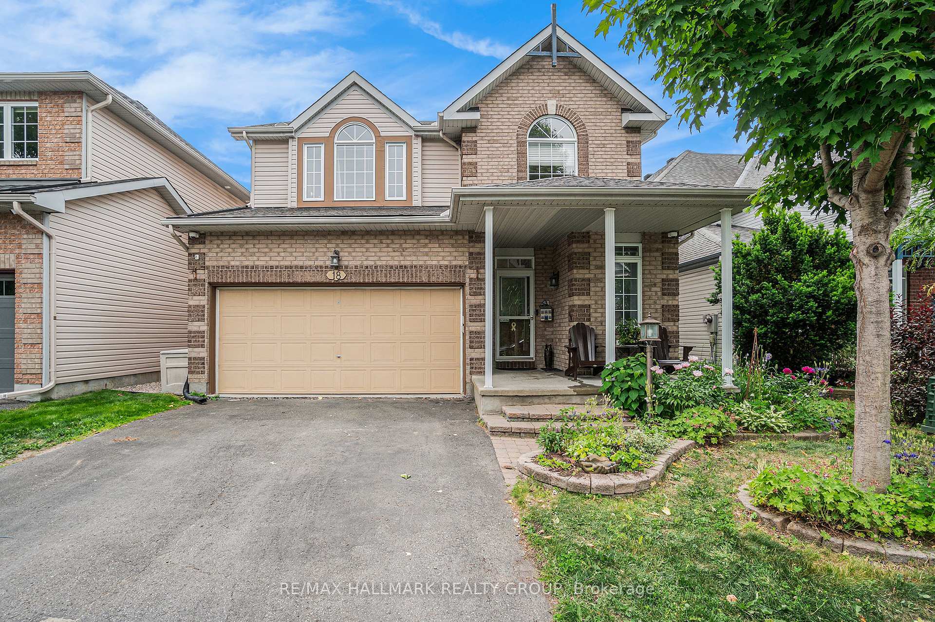 Photo de la propriété:  18 Golder'S Green Lane  ON K2J 5C1 