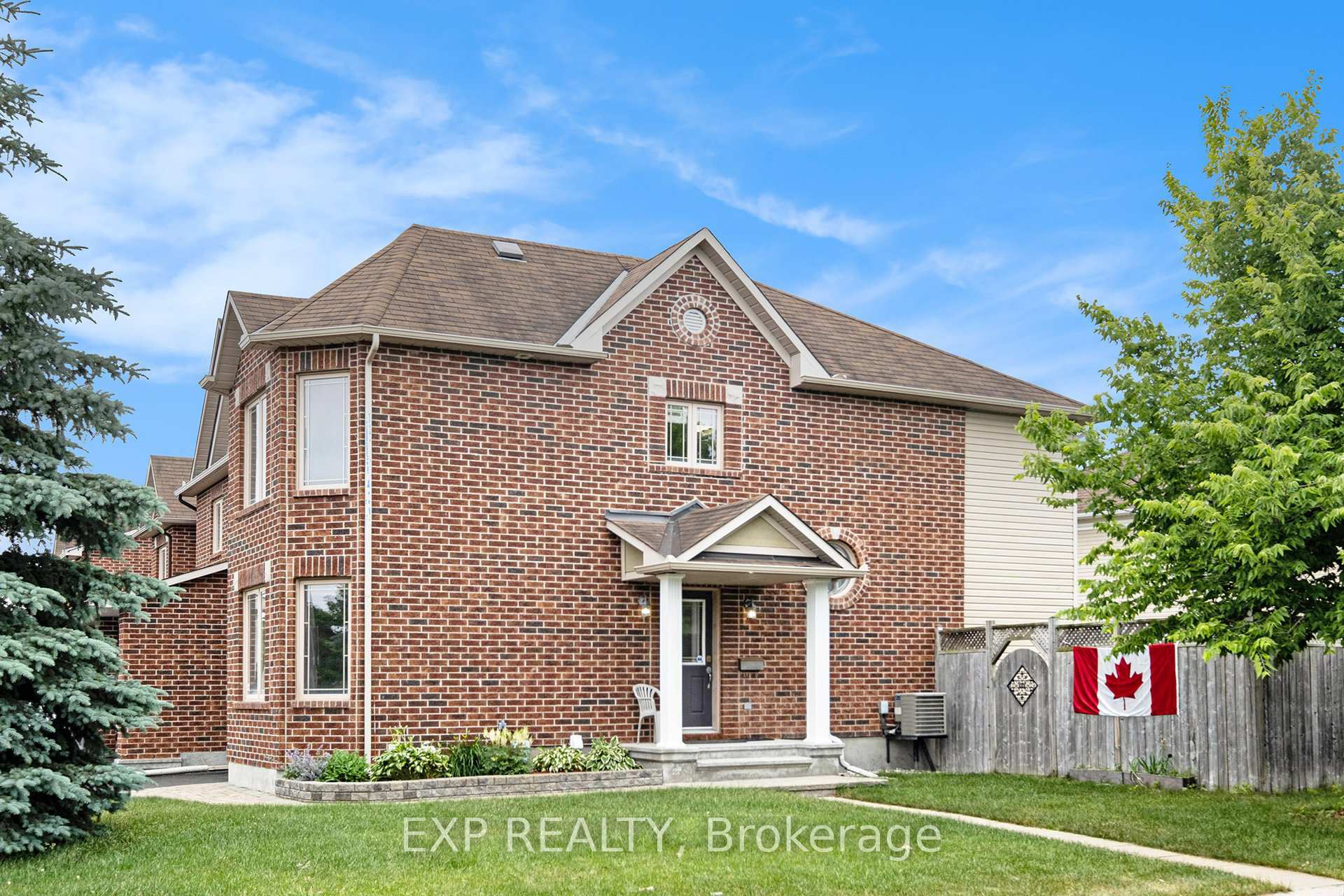 Photo de la propriété:  211 Leamington Way  ON K2J 3T4 