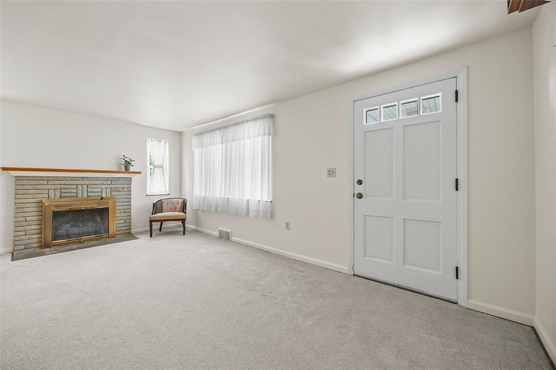 Property Photo:  1814 Shaler Drive  PA 15116 