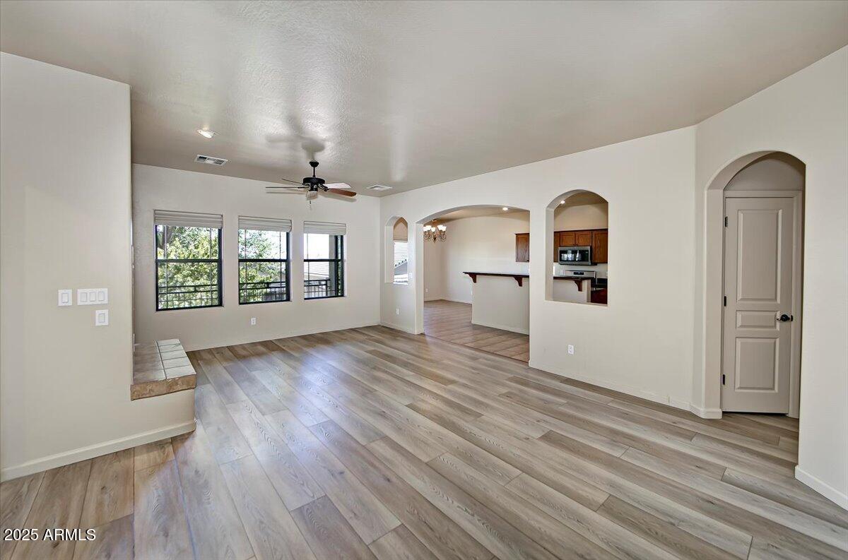 Property Photo: 1042 Louie Street AZ 86301