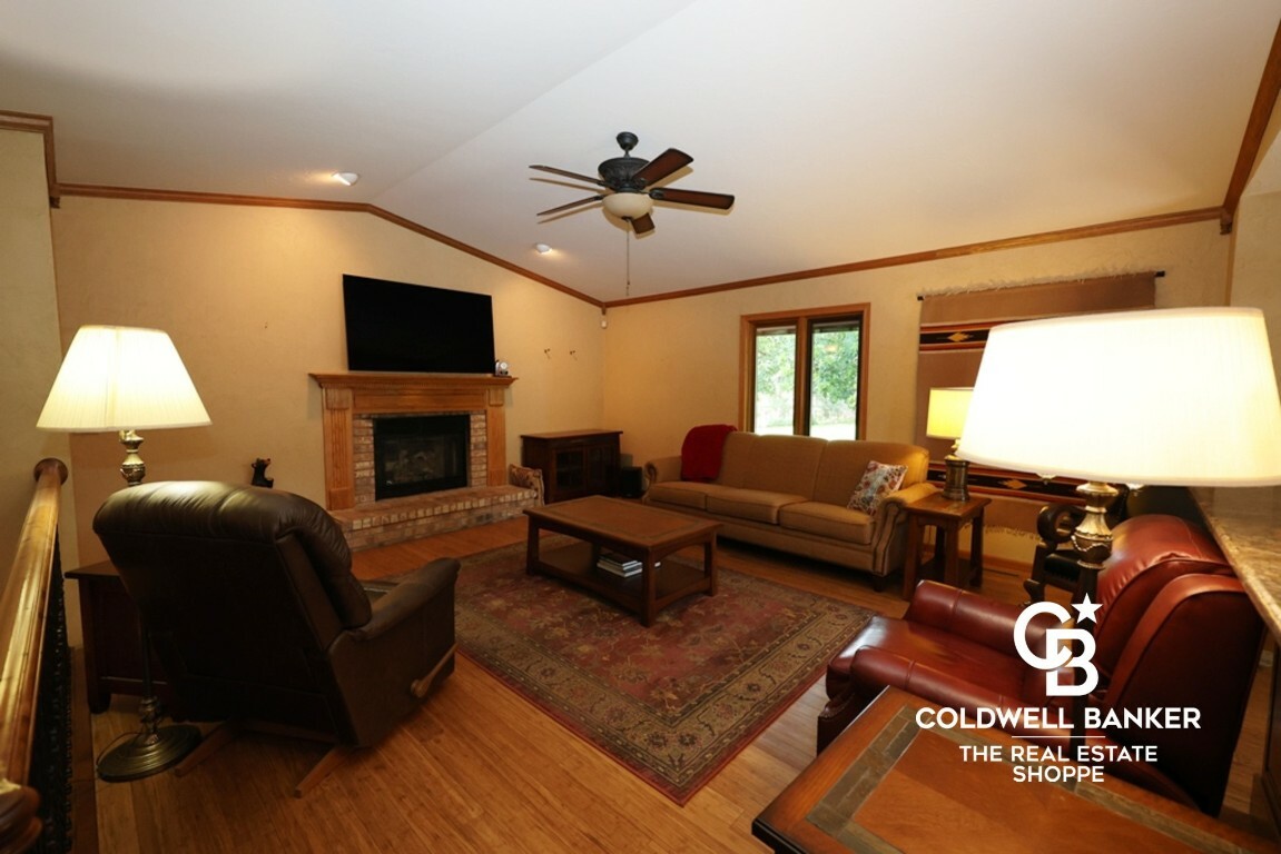 Property Photo:  103 Wellington Place  KS 67846 