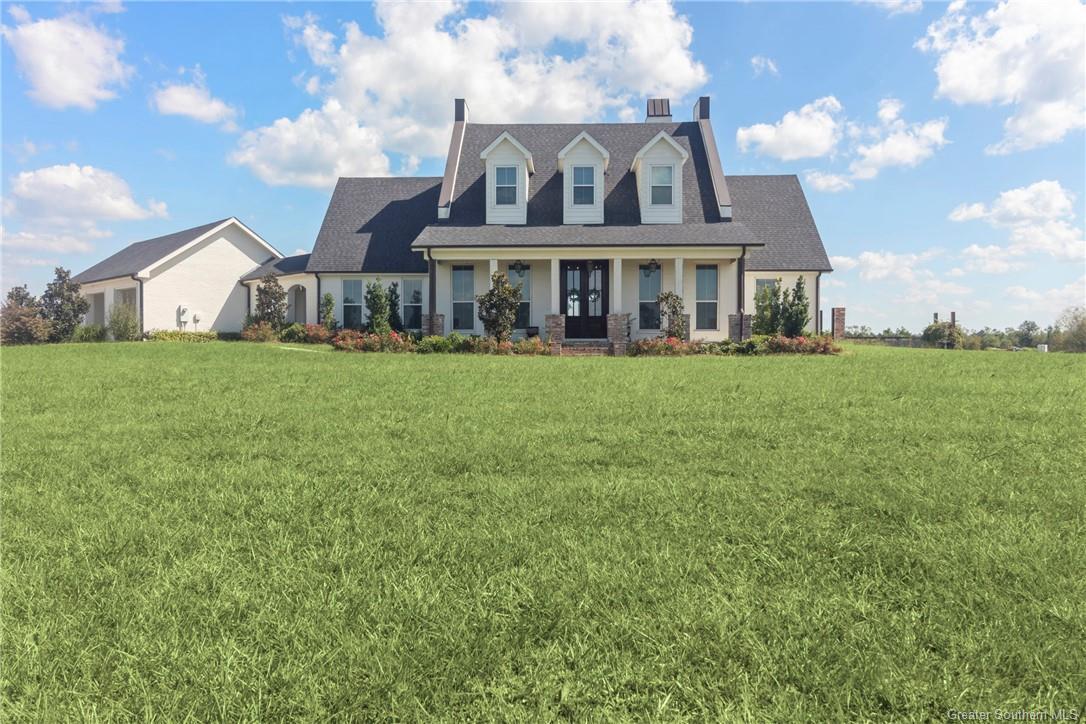 Property Photo:  860 Birdnest Road  LA 70611 