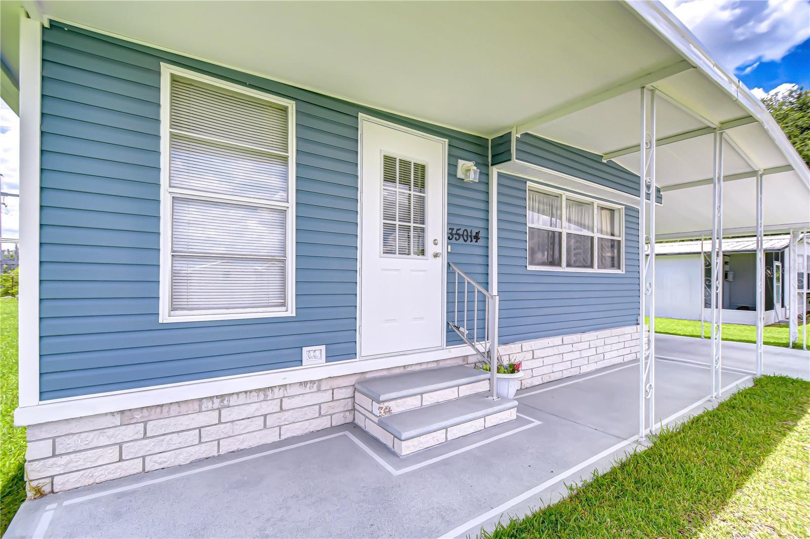 Property Photo: 35014 Carl Avenue FL 33541