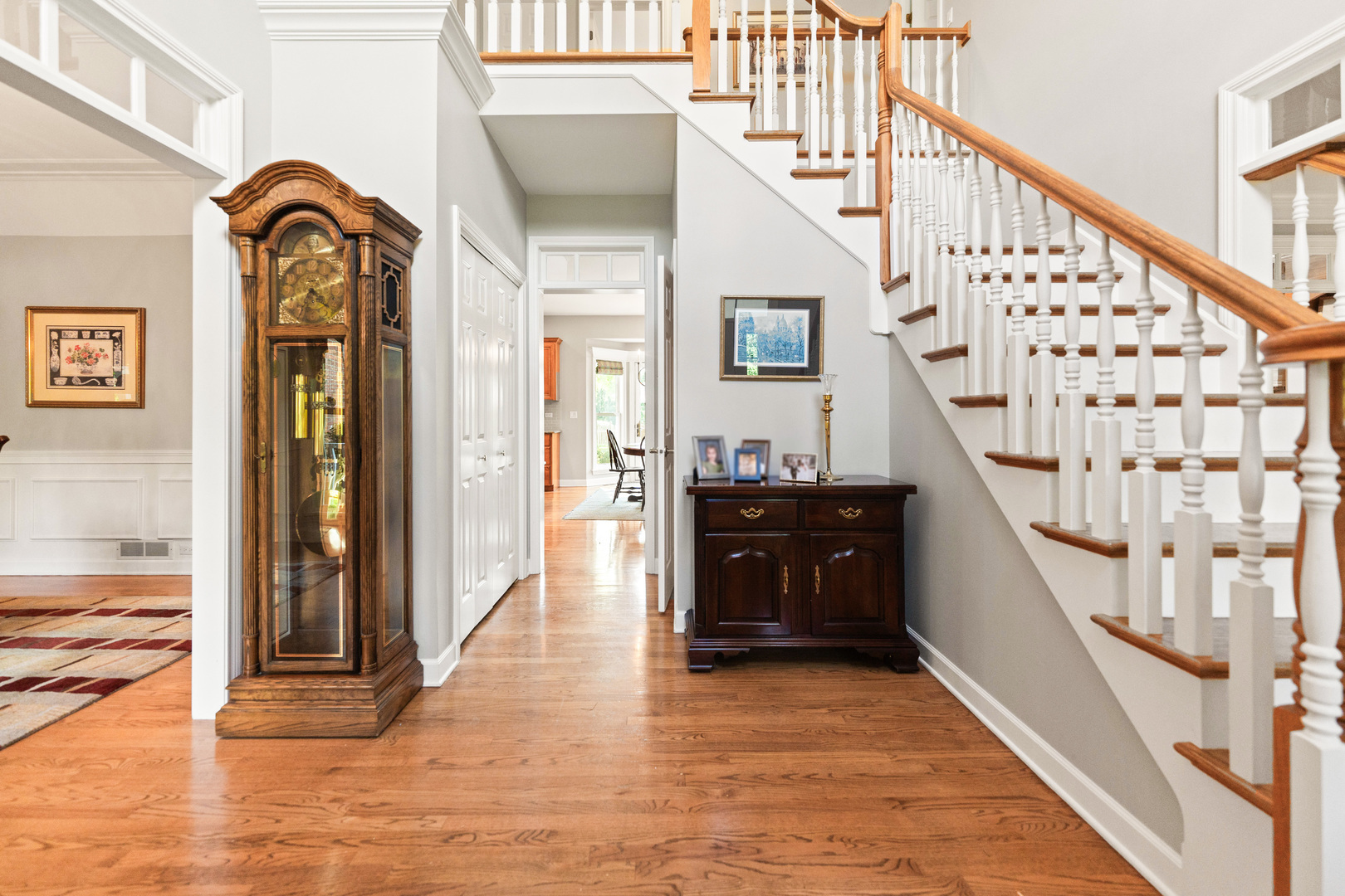 Property Photo: 4N694 Mountain Ash Drive IL 60184