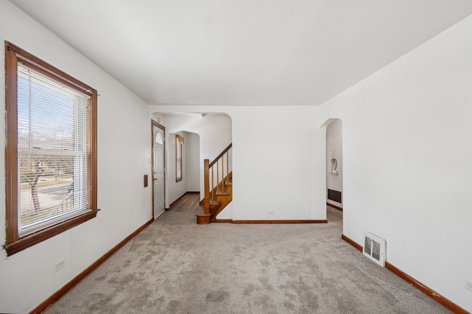 Property Photo:  213 E Joe Orr Road  IL 60411 