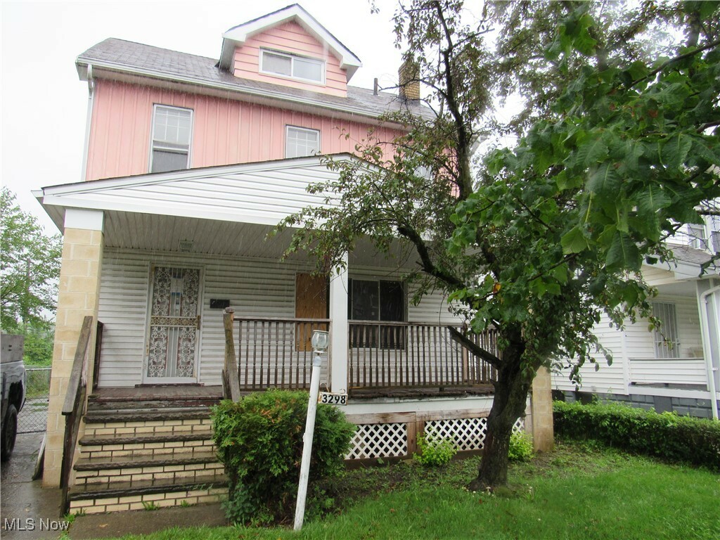 Property Photo: 3298 E 143rd Street OH 44120