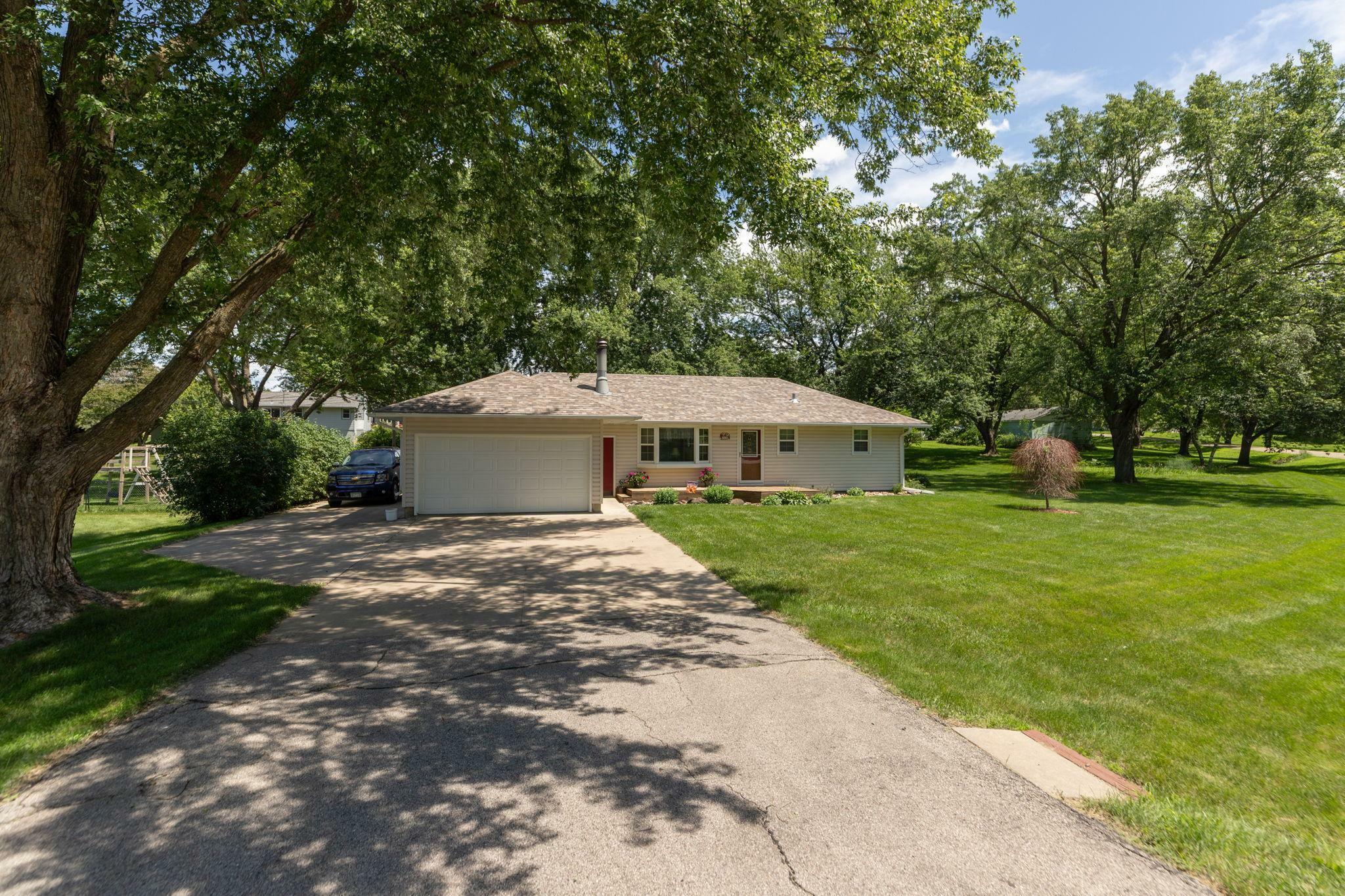 Property Photo:  2528 22nd Avenue SE  MN 55904 