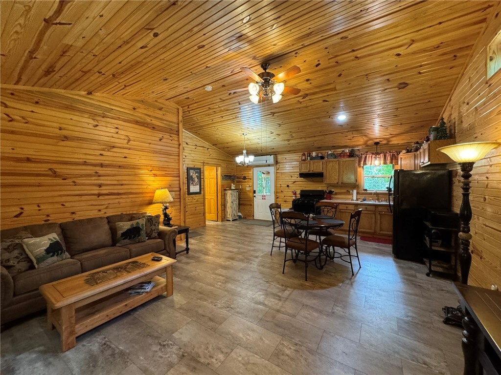 Property Photo: 991 Fry Road AR 72639