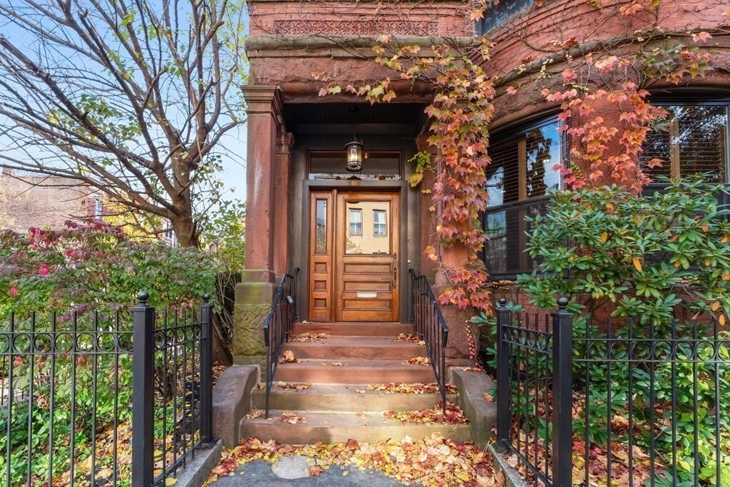 Property Photo: 136 Saint Botolph MA 02115