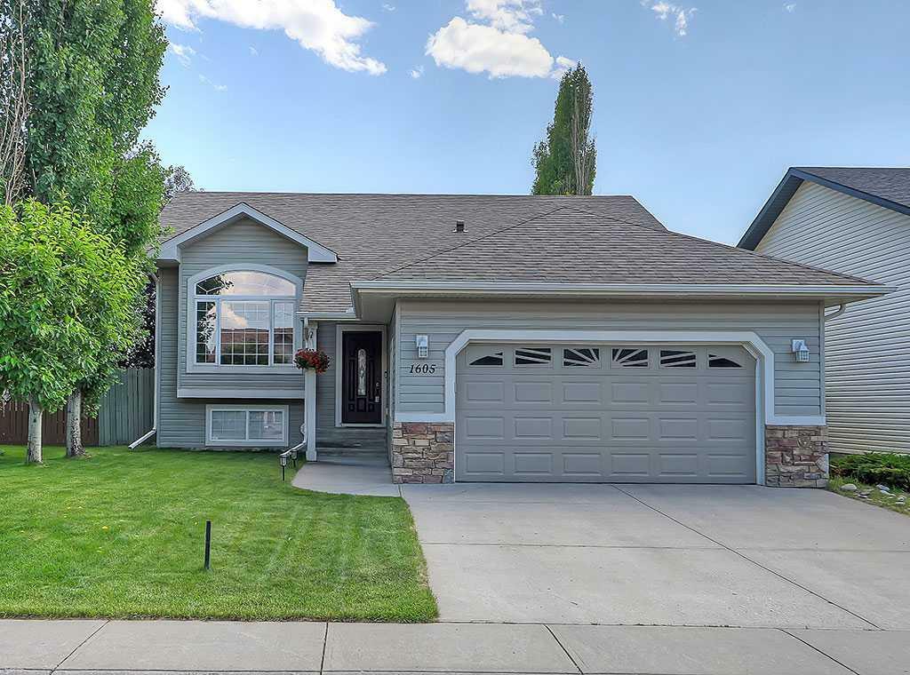 1605 Sunshine Place SE  High River AB T1V 1W5 photo