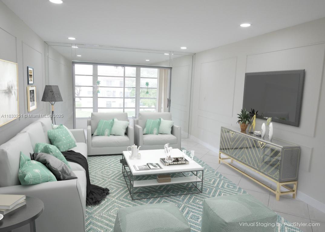 Property Photo: 8891 Sunrise Lakes Blvd 308 FL 33322