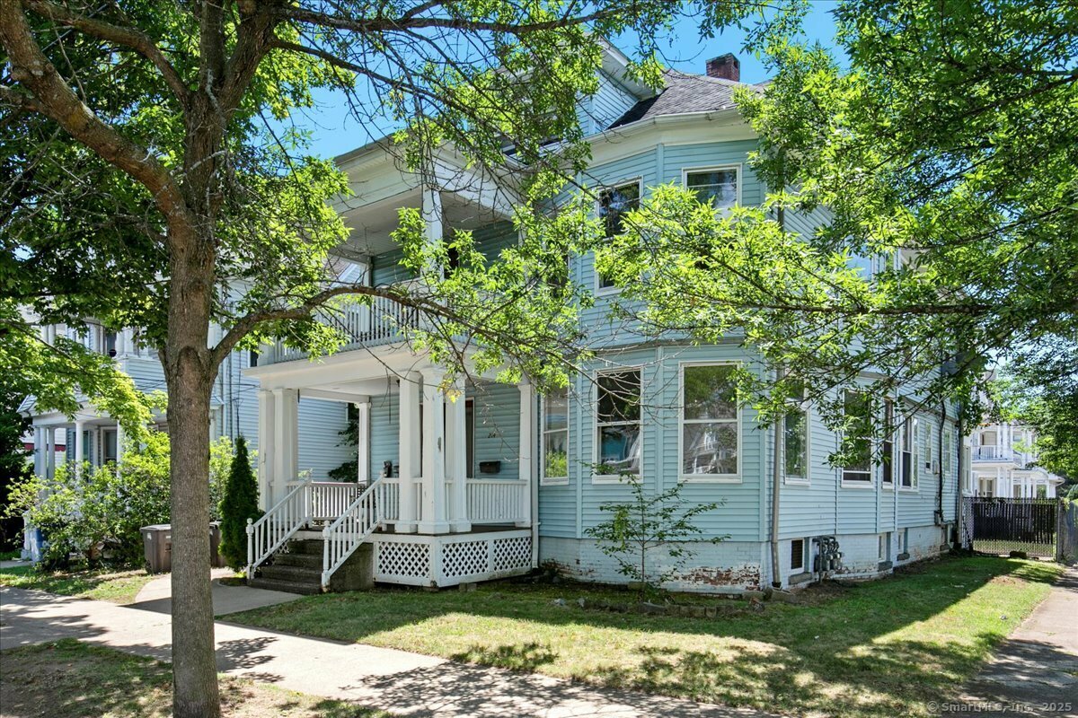 Property Photo: 212 Maple Street CT 06511