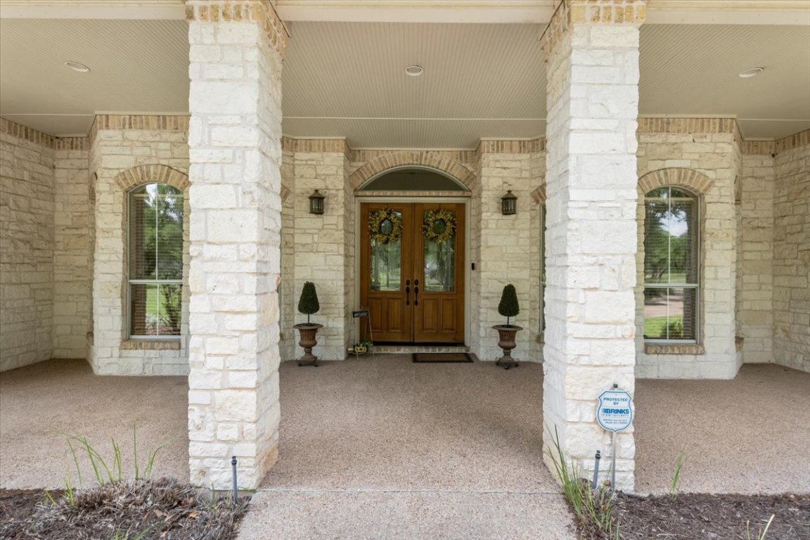 Property Photo: 2905 Post River Road TX 78613