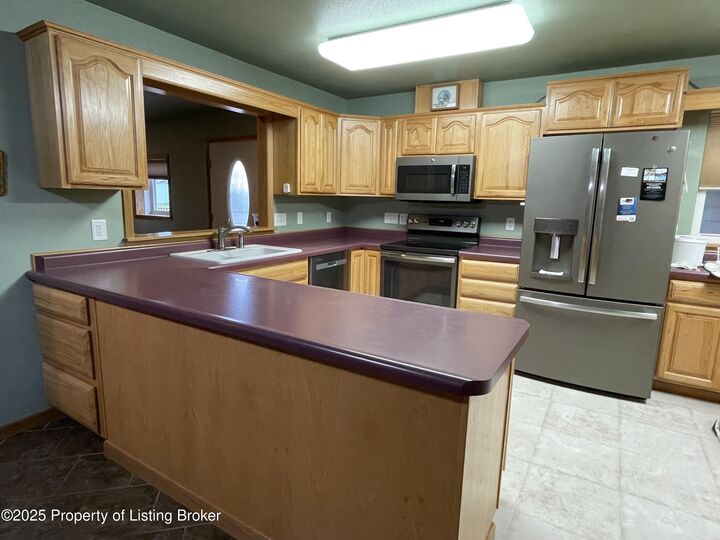 Property Photo:  13802 Highway 85 N  ND 58854 