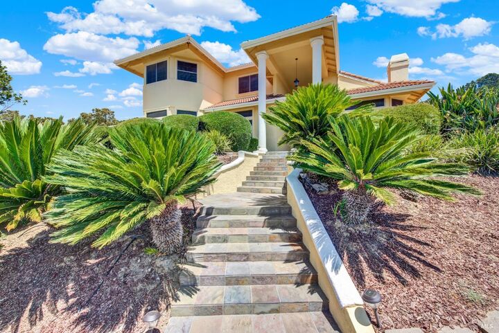 Property Photo:  6021 N Vine Street  CA 95688 