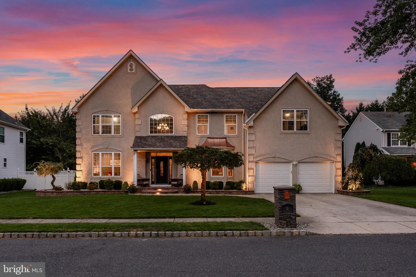 Property Photo:  5 Tyler Place  NJ 08036 