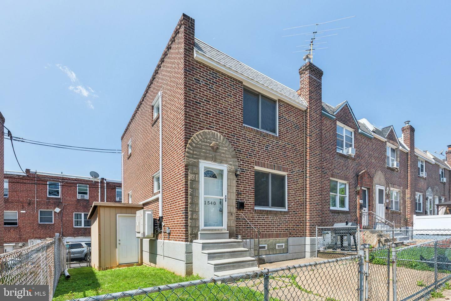Property Photo: 1540 Stevens Street PA 19149