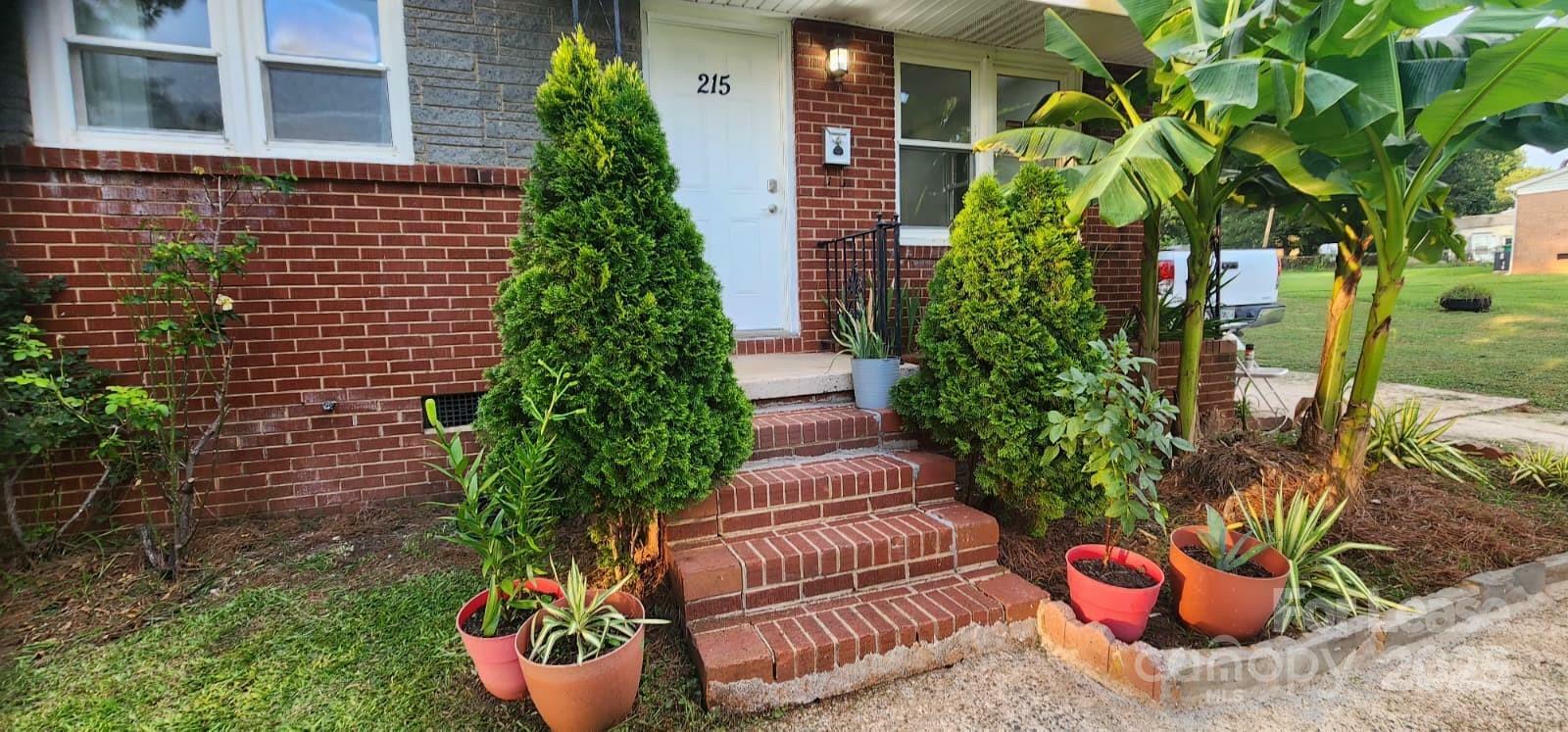Property Photo: 215 Mattoon Street NC 28216