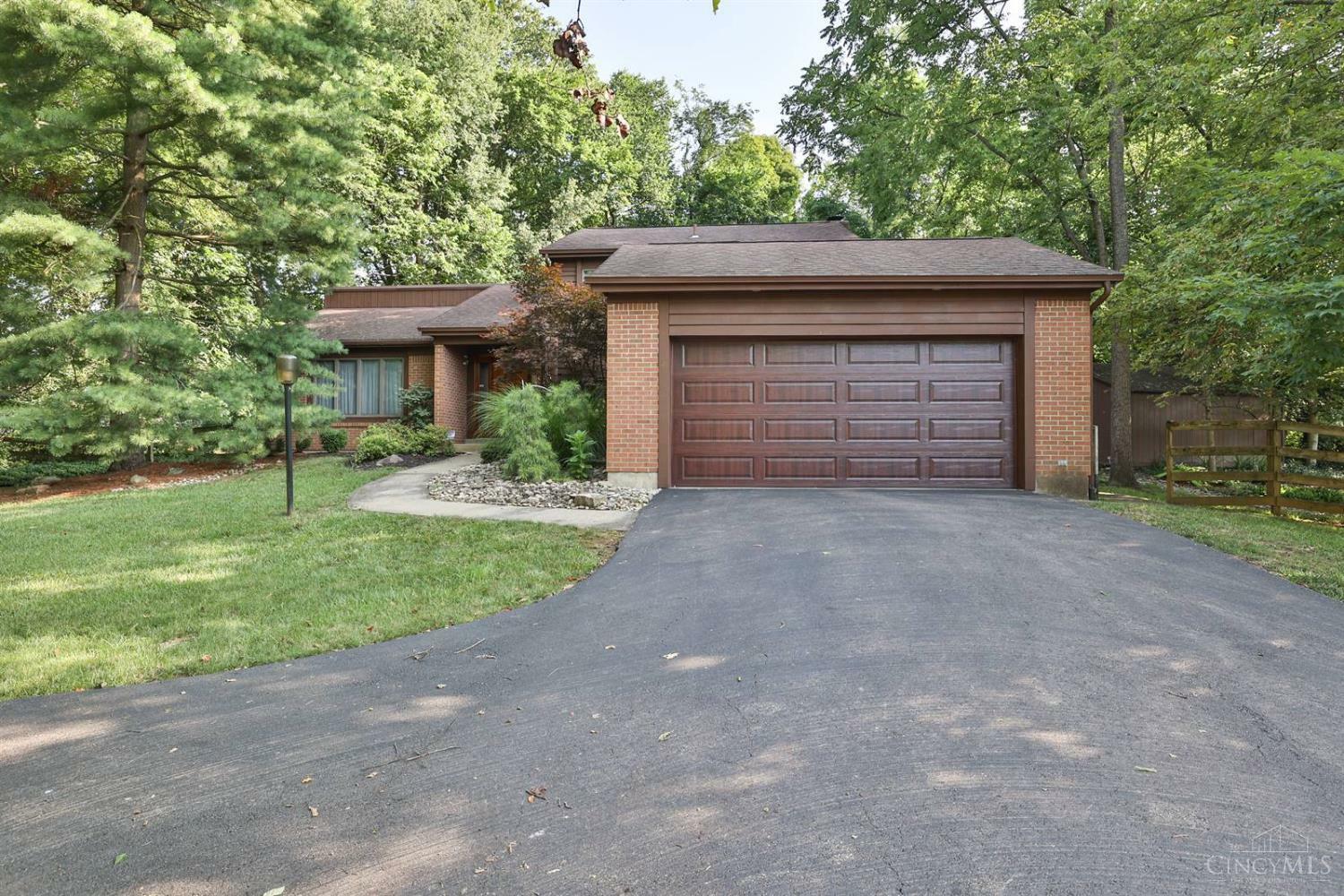 Property Photo: 613 Genenbill Drive OH 45238