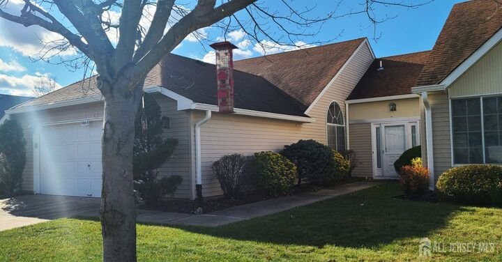 Property Photo:  666-A Azalea Plaza 666A  NJ 08831 