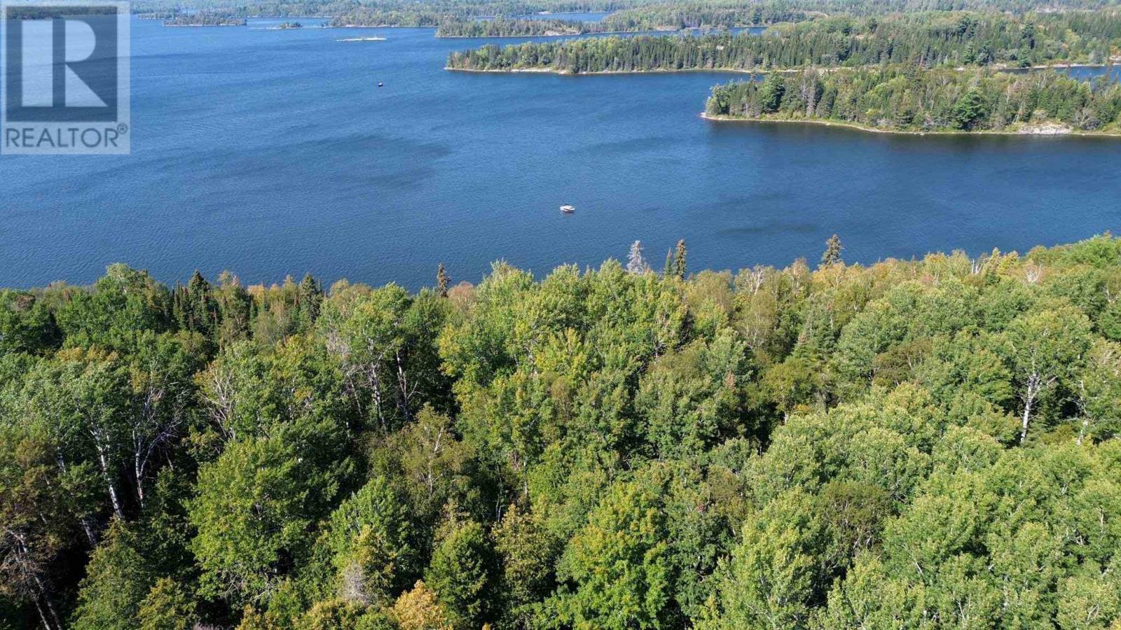 Property Photo:  21 Five Point Is, Lake Of The Woods  ON P0X 1C0 