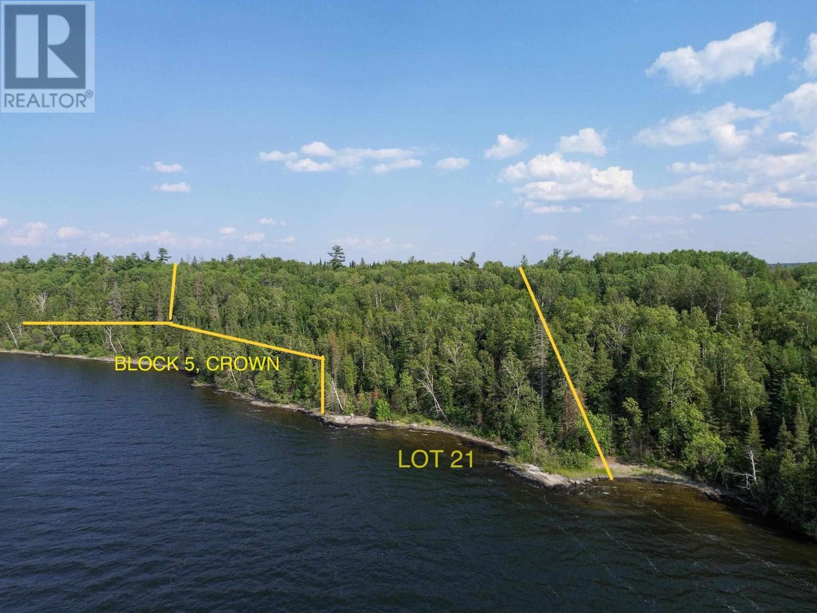 Property Photo:  21 Five Point Is, Lake Of The Woods  ON P0X 1C0 