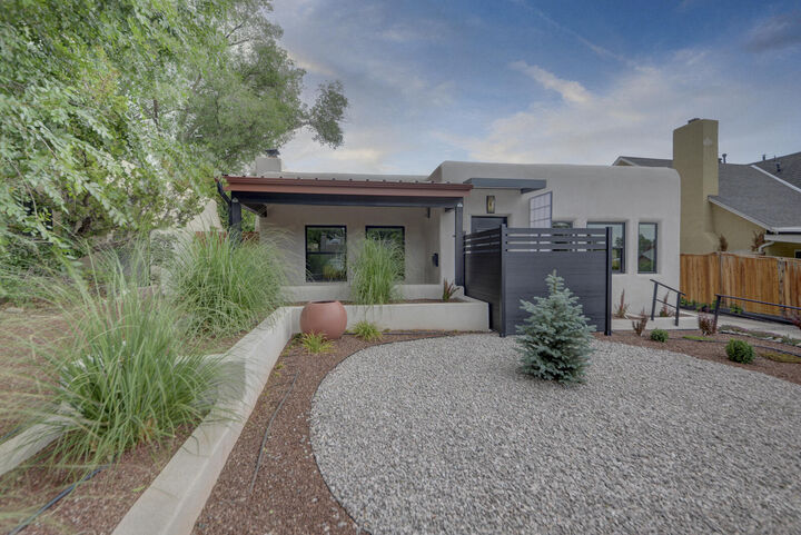 Property Photo: 320 Wellesley Place NE NM 87106