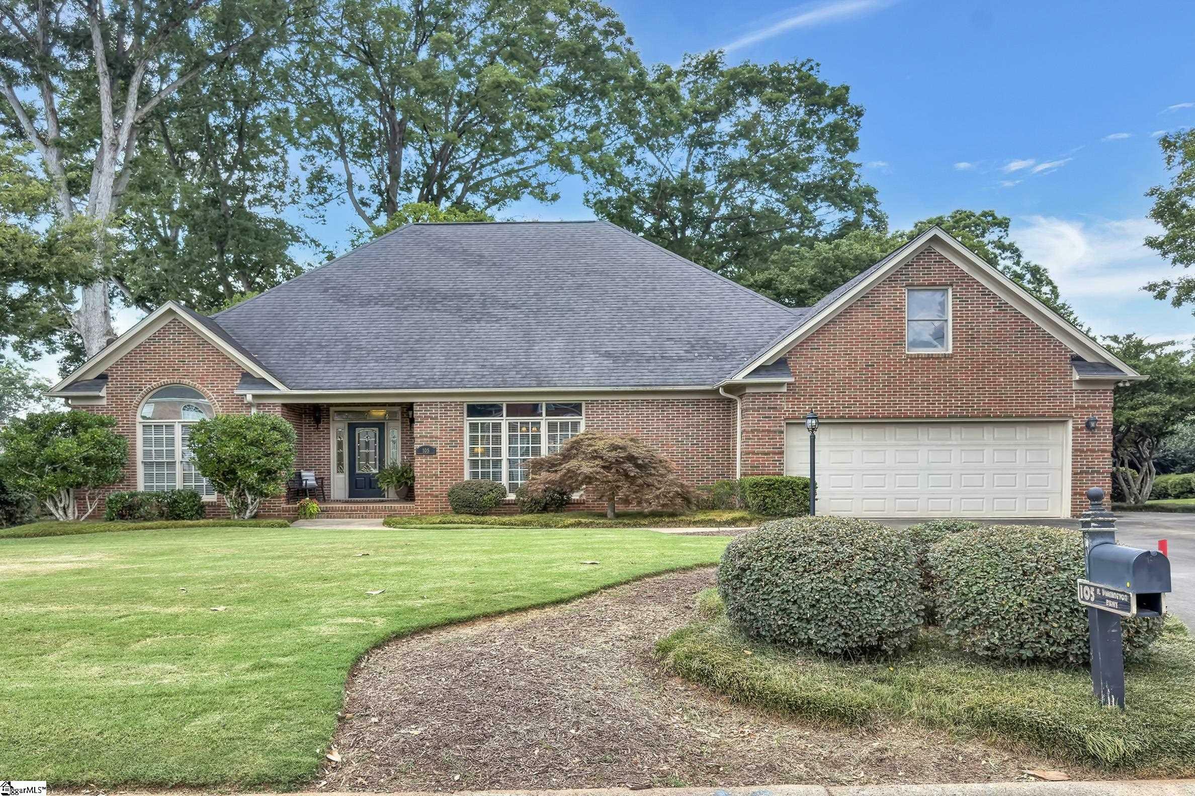 Property Photo: 105 N Bennington Drive SC 29307
