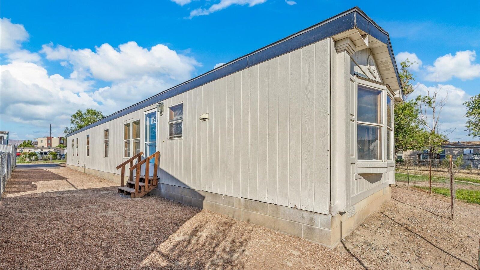 Property Photo: 2815 N Niagara Circle CO 81501