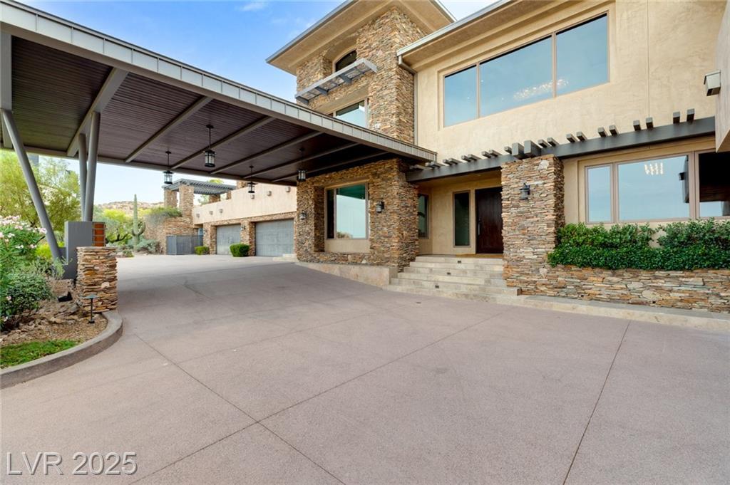 Property Photo: 5 Promontory Pointe Lane NV 89135