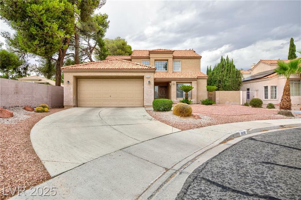 Property Photo: 9836 Russett Wood Circle NV 89117