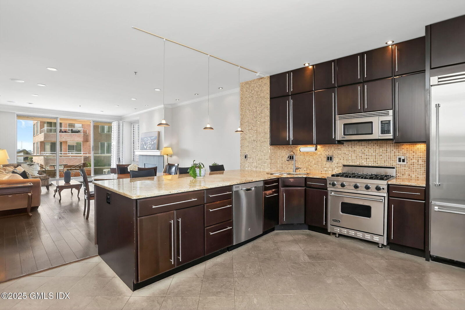 Property Photo: 88 Southfield Avenue 202 CT 06902