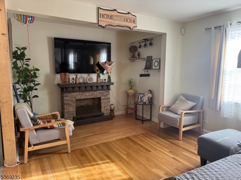 Property Photo: 22 Northview Ter NJ 07026