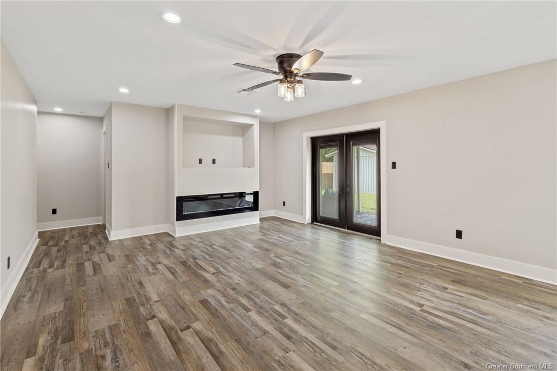 Property Photo: 2229 13th Street LA 70601